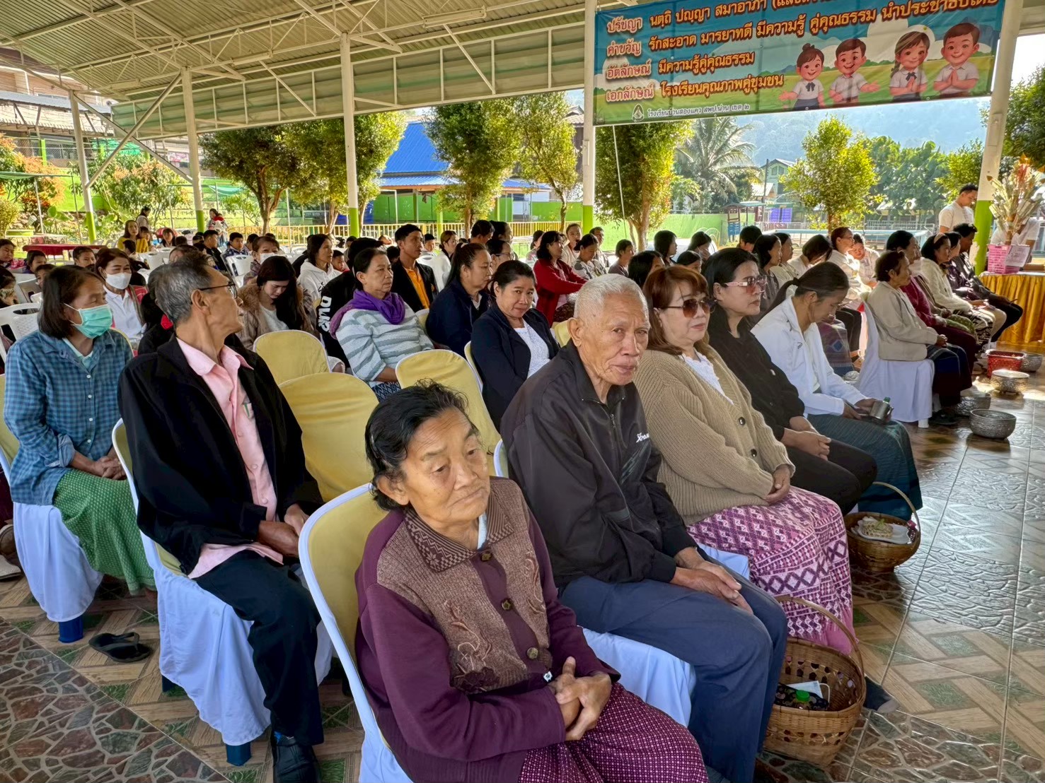 LINE_ALBUM_1712569 BE_260304_105