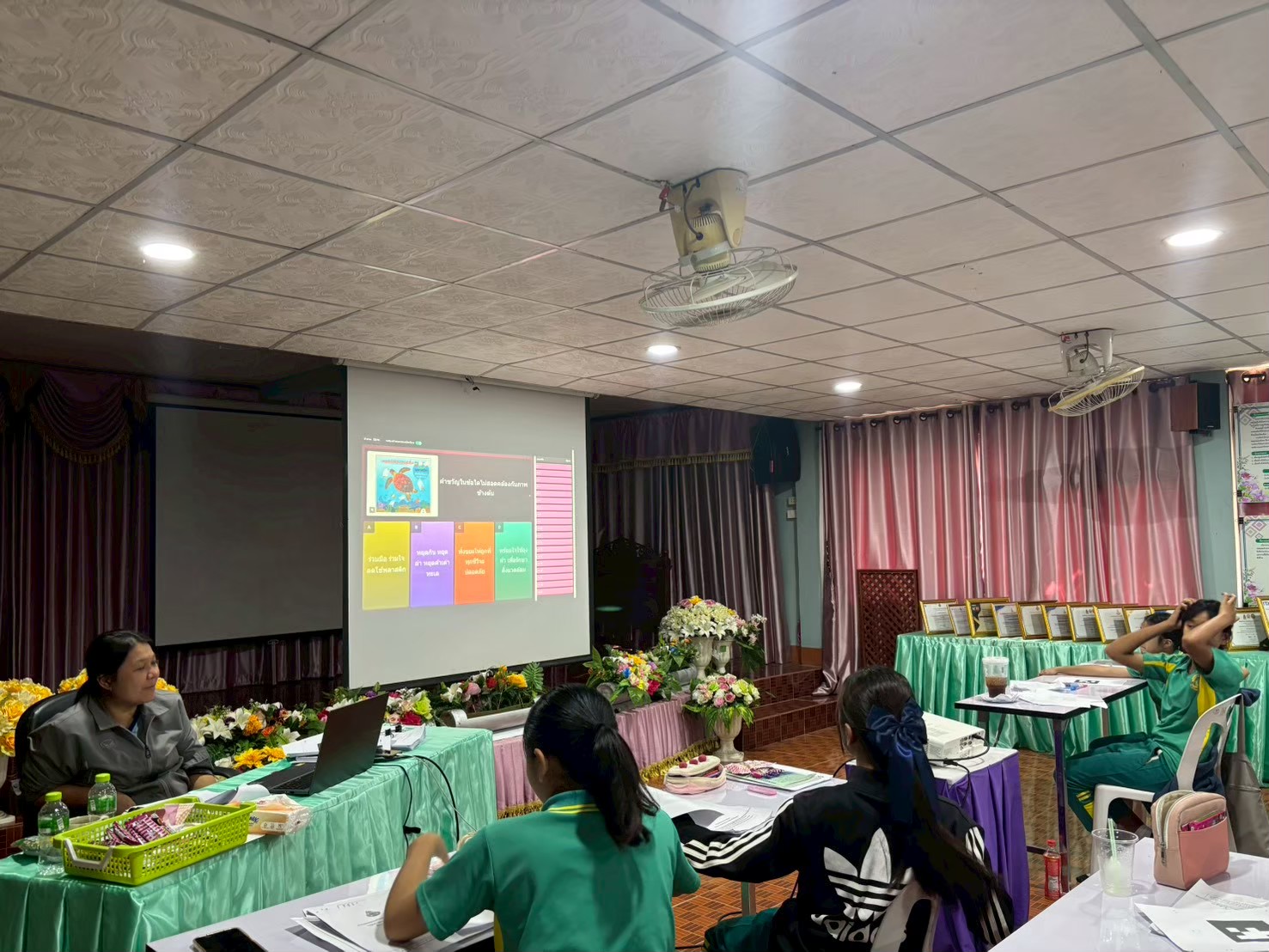 LINE_ALBUM_ค่ายวิชาการonet_260304_5