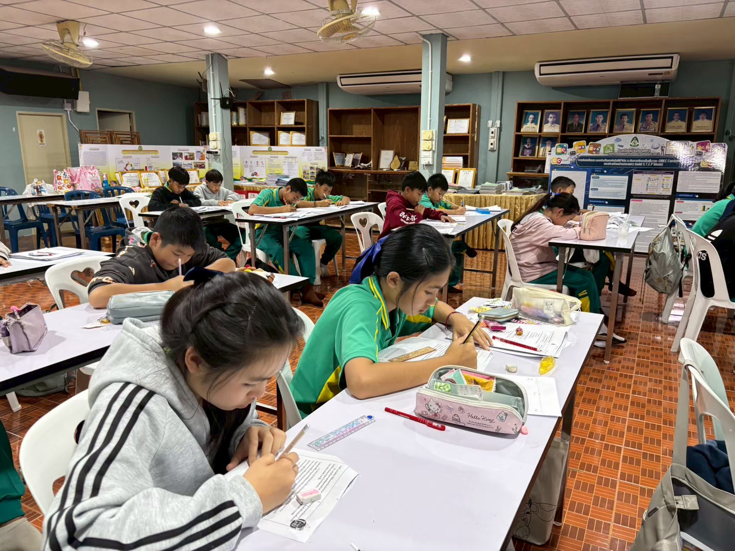 LINE_ALBUM_ค่ายวิชาการonet_260304_2