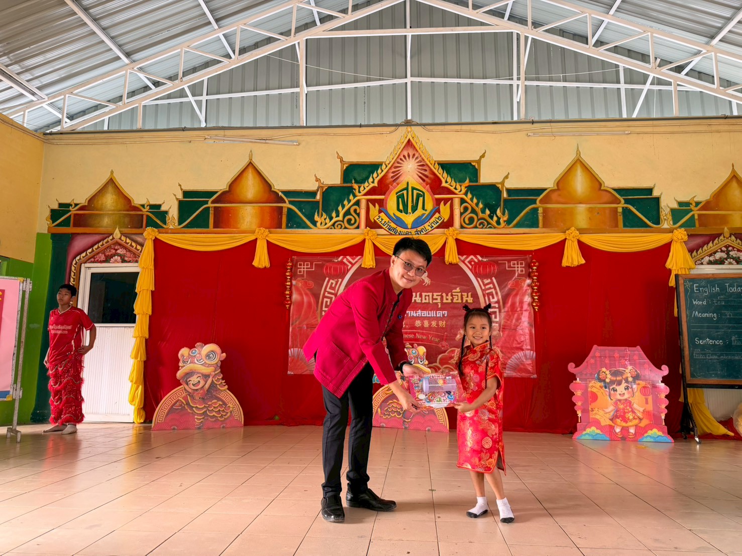 LINE_ALBUM_กิจกรรมวันตรุษจีน ปีการศึกษา 2568_260304_5