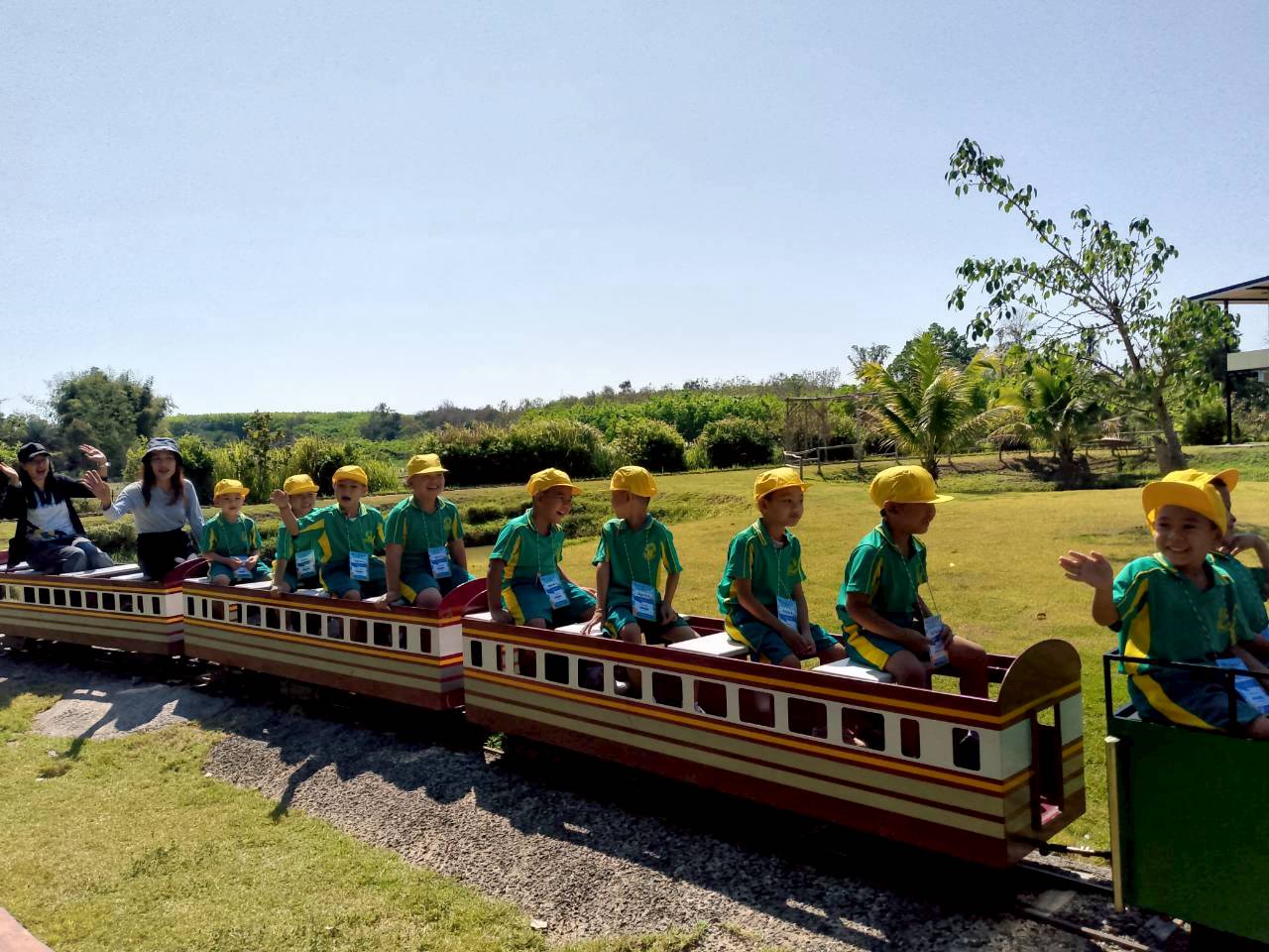 LINE_ALBUM_ทัศนศึกษาอนุบาล3_260304_2