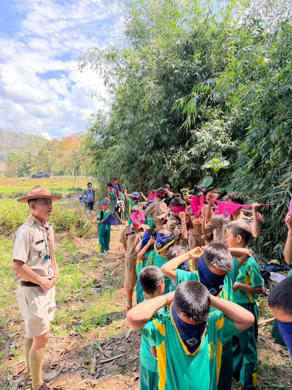 LINE_ALBUM_เดินทางไกลลูกเสือ_260304_16