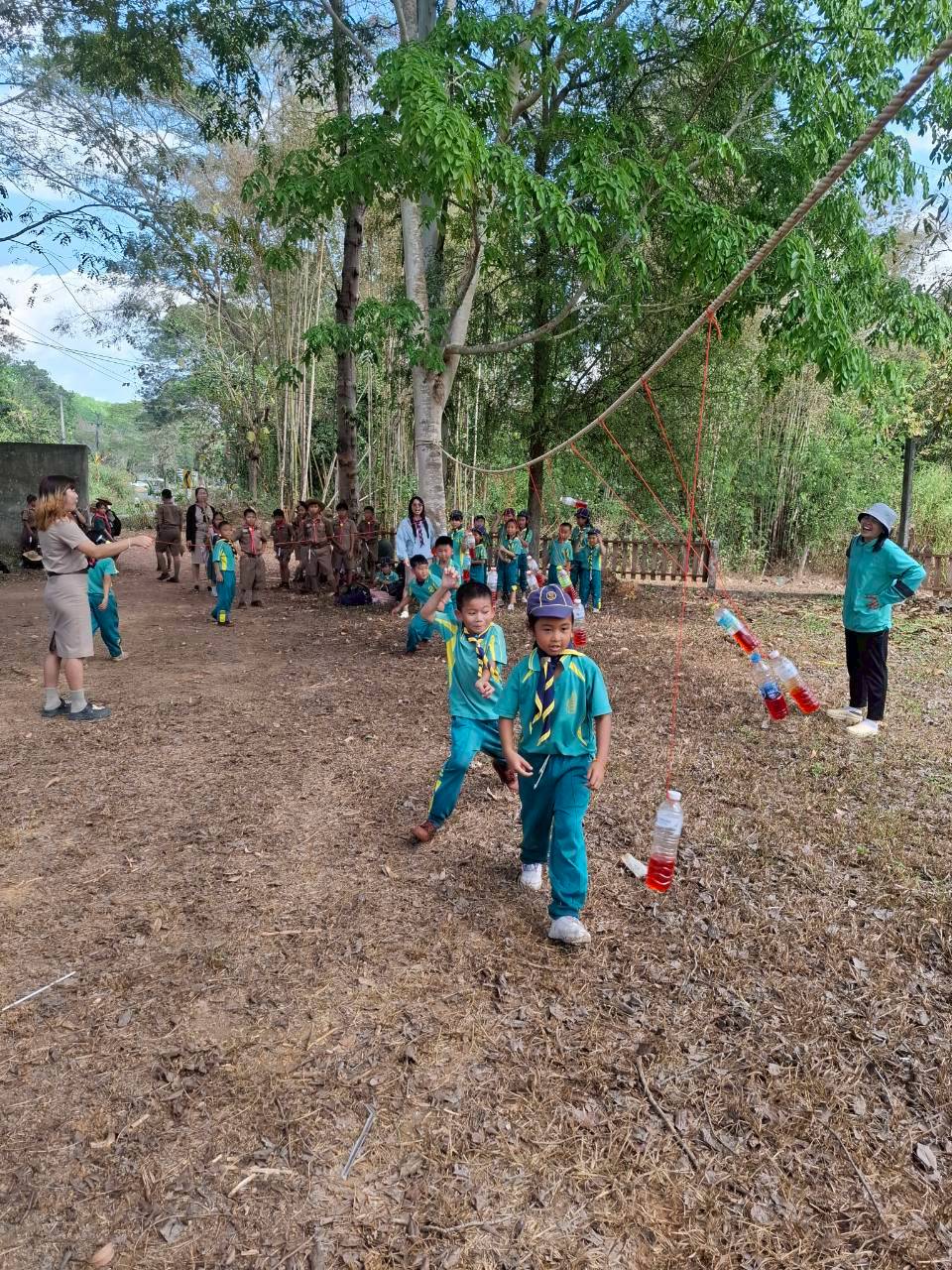 LINE_ALBUM_เดินทางไกลลูกเสือ_260304_4